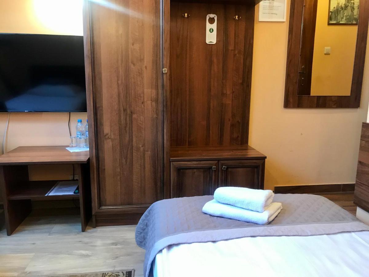 Hotelik Polonia Łowicz Eksteriør bilde
