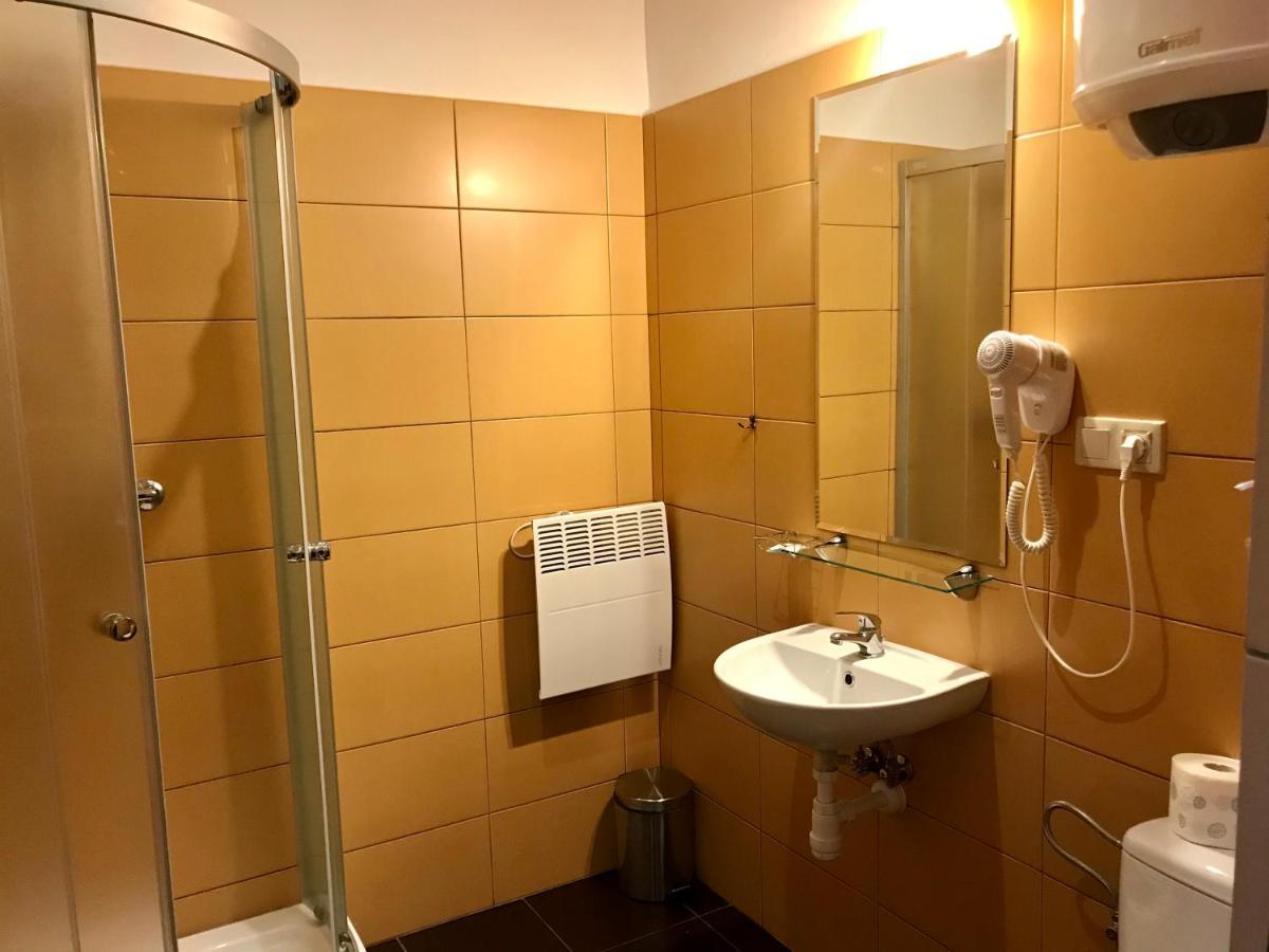 Hotelik Polonia Łowicz Eksteriør bilde